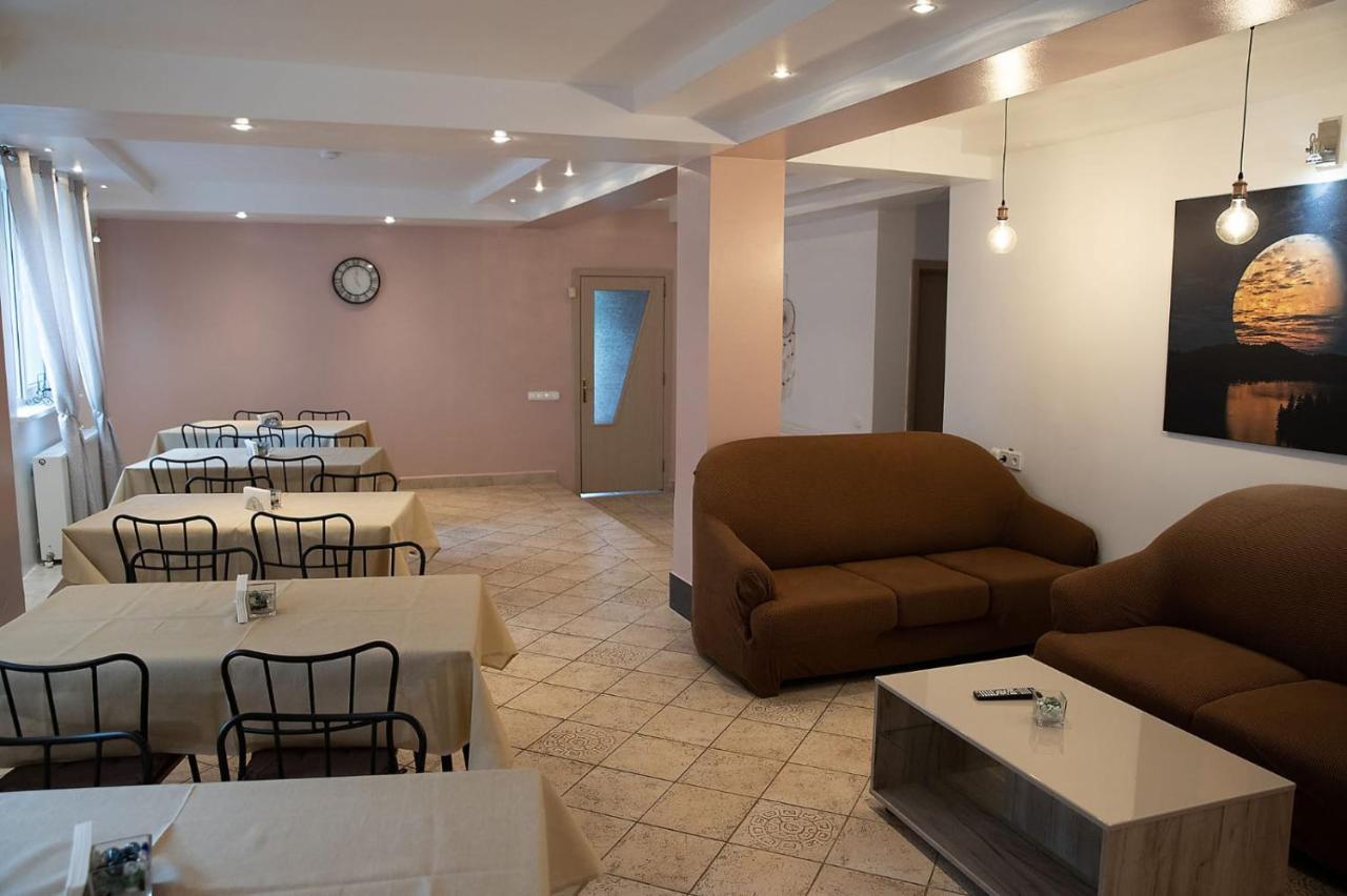 Vila Luna Predeal Εξωτερικό φωτογραφία